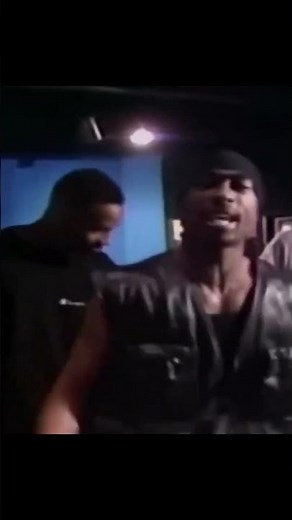 2Pac Crazy Freestyle In The Studio #90s #rap #hiphop #freestylerap #freestyle #2pac #biggie