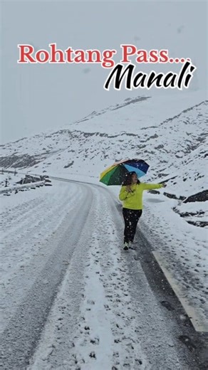 1.7K views · 112 reactions | Rohtang pass,Manali, Himachal pardesh.. #ghummakaddentist #himachalpradesh #manali #october #travel #rohtangpass #snowfall2025 | DrMamta Chaudhary | Facebook