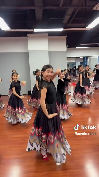 Uyghur Dance: Celebrating East Turkestan Culture
