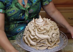 502K views · 3.7K reactions | Poop Cake- Cake! By: The Art of Frosting | MetDaan Cakes | Facebook