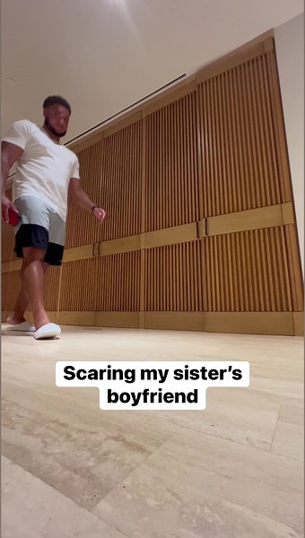 698K views · 10K reactions | Sorry  #scare #scareprank #prank | The Fitness Marshall | Facebook