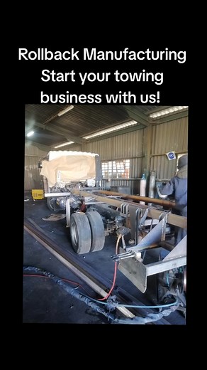 Robust and Reliable Rollback Tow Trucks for Heavy-Duty Towing