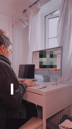 🎥✨ Hey, fellow wordsmiths! ✨🎥 Ever felt like you're racing against the clock while writing your novel? 🕰️💨 Guess what? There’s NO one-size-fits-all approach to crafting your masterpiece! 📚💖 In my latest video, I dive into the beautiful chaos of the writing process! 🌀 Some authors whip up their novels in just a few months, while others savor the journey over YEARS. ⏳✨ And you know what? That’s ABSOLUTELY OKAY! Whether you’re a fast writer or a slow cooker, embrace YOUR unique rhythm! 🎶✨ R