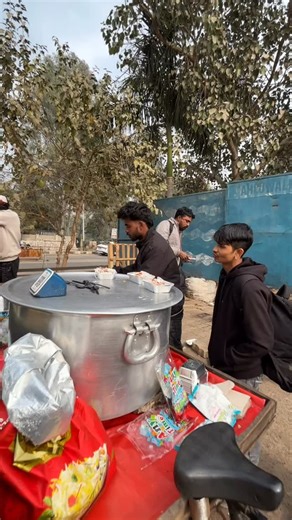 JD FOOD VLOGS on Instagram: "Free Biryani 🤣 . . . Budget food chandigarh, Foodie, Food Vlog . . . #streetfood #trend #chandigarh #viralfood #foodvlogs"