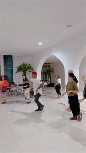 Line Dance Bersama HGL #nttpride🏝🔥 #DenkaLineDance #DenkaNdolu