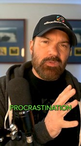 Breaking the Procrastination-Overwhelm Cycle🔄💡⁠ ⁠ Ever find yourself caught in the relentless cycle of overwhelm and procrastination? These two are closely linked, each feeding into the other, creating a loop that's hard to escape. 🌀⁠ ⁠ It often starts with overwhelm, leading you to procrastinate on crucial tasks. As tasks pile up, the overwhelm only intensifies—sound familiar? This cycle not only stalls your progress but can significantly impact your network marketing success. 🚫📉⁠ ⁠ The fi