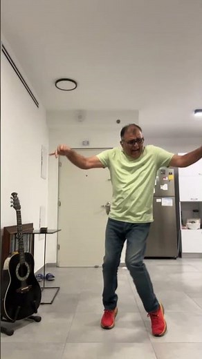Cry to me by Solomon Burke makes me dance non stop….