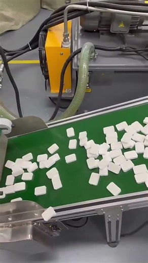 Full Automatic Compressed Towel Tablets Tissue Magic Towel Making Machine #cleanerfillingmachine#cnc