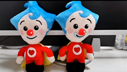 Watch Payaso plim plim toys on Amazon Live
