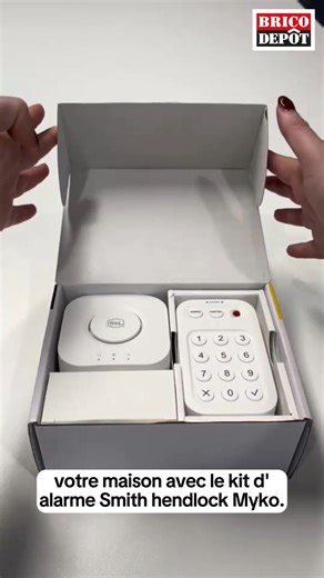 Vacances = zéro stress… maison sous alarme 🔒 Alarme Smith & Locke appli MYKO = installation facile, alertes en direct, pilotage à distance. Votre maison, toujours protégée. | Brico Dépôt