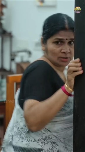 😂 മരുമകളും കൊച്ചുമോളും കൂടെ ആക്കിയതാ ഇങ്ങനെ 😱 Uppum Mulakum Season 3 ✨ #shorts #comedy #uppummulakum