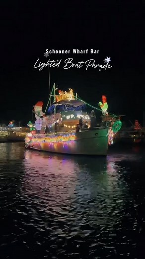 Sparkling boat parades lit up waterways throughout the #FloridaKeys last weekend. Here's a look at some of the decorted watercraft from the Schooner Wharf Bar Lighted Boat Parade. 🎥: Carol Tedesco/Key West Holiday Fest | The Florida Keys & Key West