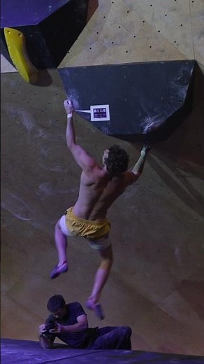Deadpoint Finals Were lit AF 🧗🔥 (Halloween Comp at The Front) Christopher Cosser #bouldering