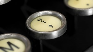 How do you text? Unpacking the battle between 'raindrop' and 'waterfall' texters