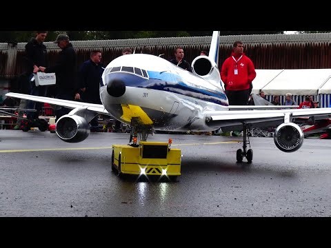 Best RC Airliner Lockheed Tristar L-1011 Turbine Model Airplane