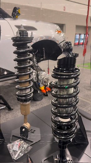 4.4K views · 43 reactions | Who doesn’t want lockers, suspension and portals? | 4wd TV | Facebook