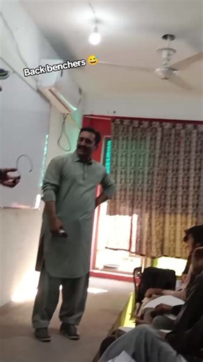 Particle Coaching Academy Swat: Backbenchers Song