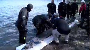 20K views · 203 reactions | WATCH: Archaeologists recovered an ancient canoe from a lake in Wisconsin. They estimate that it may be around 1200 years old! (: WKOW) | Fox Carolina News | Facebook