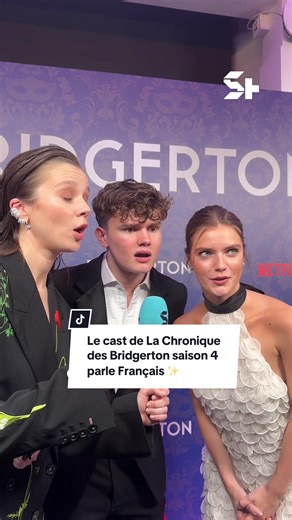 Le cast de la saison 4 de La chronique des Bridgerton s’est prêté au jeu de nous dire le titre en français. Et ils assurent 👏 Mention spécial pour Oli Higginson qui a carrément lu toute l’affiche. On adore 😍 Les premiers épisodes à découvrir dès le 29 janvier. #onregardequoi #bridgerton