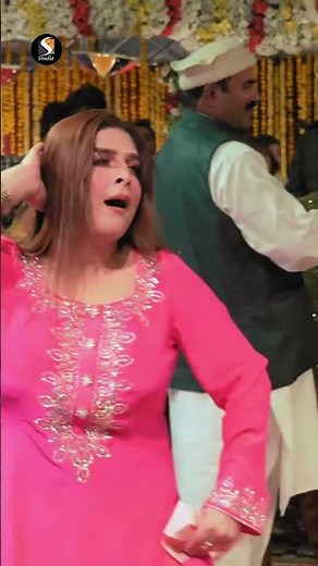 Chahat Baloch – Kadi Kadi Milain Menu #MujraDance #SGStudio