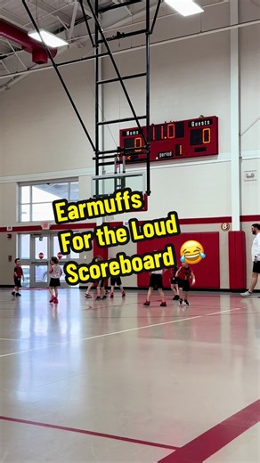 When the scoreboard is crazy loud but you’re hitting buzzer beaters 😂 @NBA @Jordan Brand @Luka @Chicago Bulls #youthsports #hoops #funny #kidsoftiktok #fyp