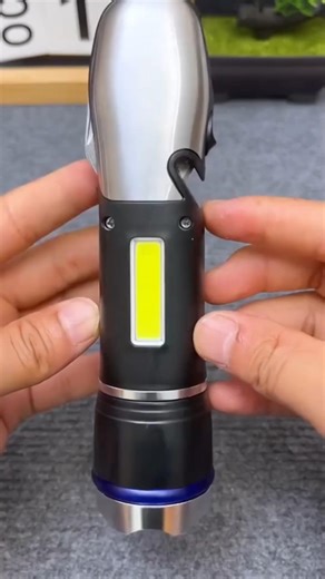 Multi Tool Flashlight