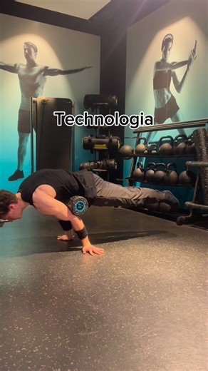 Jaron on Instagram: "Good planche exercise ⁉️ #calisthenics #planche #plancheexercise #technologia #elbowlever"