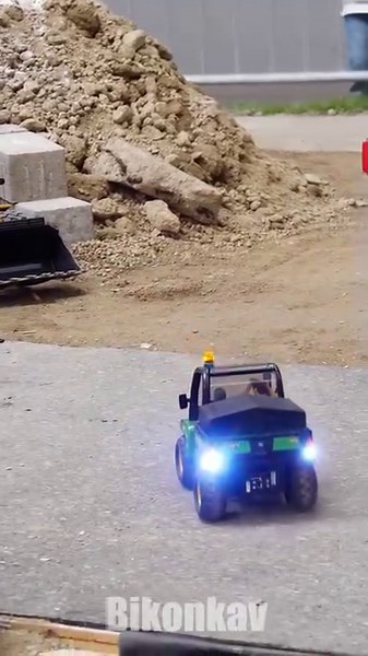 106K views · 2.7K reactions | RC Model Trucks and RC Cars at Modell Leben Erfurt #rc #rctrucks #rccars #timbertruck | Bikonkav | Facebook