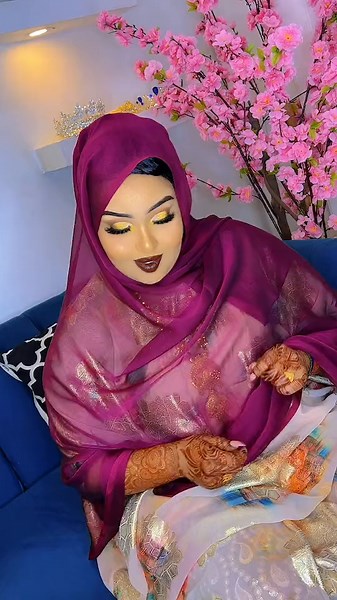 Queen Samixa Makeup Tutorial by Zoya Albi | Syalifah Cams