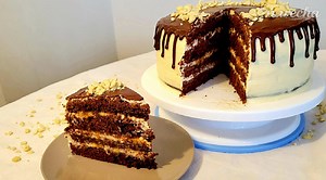 Snickers torta (videorecept)