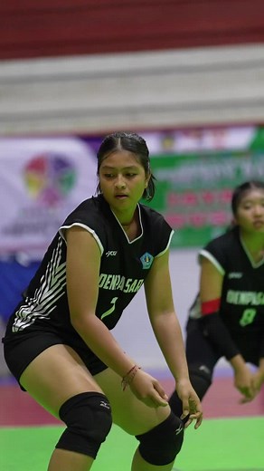 Volleyball Girls Showcase Their Skills