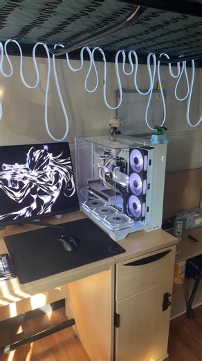 White PC Gaming Setups for Tech Enthusiasts