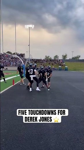 Papio South RB Derek Jones racked up five touchdowns in the Titans 41-14 win over Papio. #nebraska