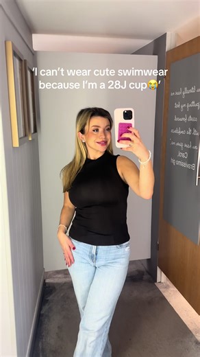 Swimwear Styles for Fuller Busts: Look Fabulous & Confident