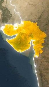 Modhera Sun Temple Just 75 km from Ahmedabad, built exactly on the Tropic of Cancer! 1000 years ago, Indian architects created a zero-error East-West alignment where on Equinox, the first sunray reaches the sanctum directly During Summer Solstice, no shadow forms. Ancient India = real engineering genius! #SunTemple #Modhera #IncredibleIndia #HistoryReels #TravelReels #AncientArchitecture #IndiaHeritage | Rohan Tyagi