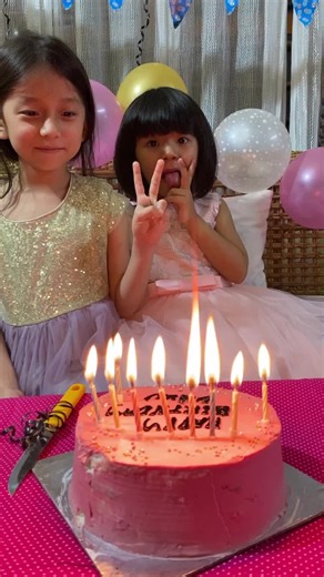 Birthday nightmare 😁😁😁😂when you’re brave enough to blow the candle but not brave enough to face a magic plastic candle 😭🤪🕯️. #motherdaughter #memories #birthday #fyppppppppppppppppppppppp