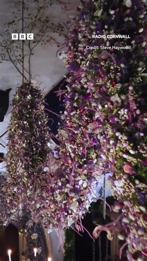 10K views · 126 reactions | It's official, the famous Cotehele Christmas garland is finished. Are you going to see it? | BBC Cornwall | Facebook