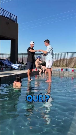 FLOTANDO en el aire y CAMINANDO sobre el agua #challenge #shorts