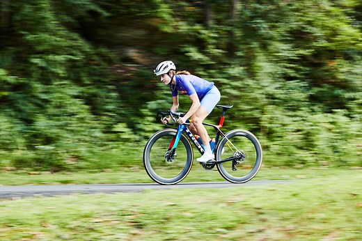 Race Bike or Endurance Bike, What Should You Choose in 2026? These 11 Road Bikes Won Editors’ Tests.