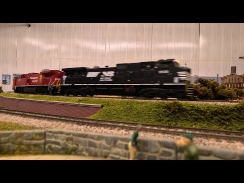 Real or Model? Norfolk Southern Takes the Lead in HO Scale!