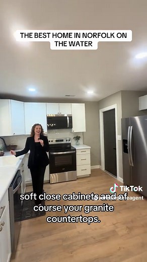 Best Waterfront Home for Sale in Norfolk, Virginia