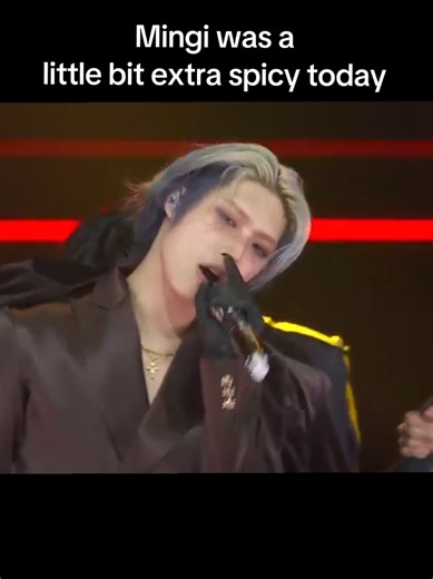 Mingi's Extra Spicy Moments at the Golden Disc Awards