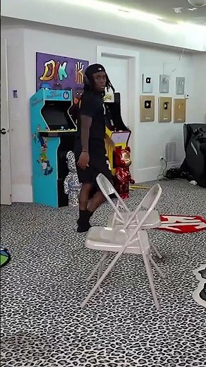 Kai Cenat Tries To Jump Like IShowSpeed