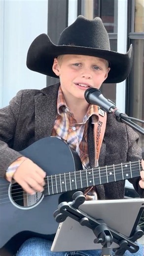 🎸 Warren Mattesen cover Take Me Home, Country Roads by John Denver Country Music