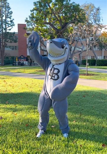 😎🕺 Bringing this kind of vibe to the Spring ‘26 Semester 🏷️ #CSULB #GoBeach #StudentAffairs #BrunoMars