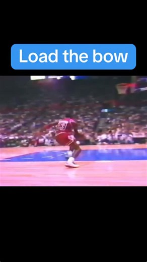 Vance Peiffer on Instagram: "Michael Jordan 1 foot, loaded a huge bow. This is a down, back and out movement, this doesn’t mess up the knee when done right #michaeljordan #goata #dunk #vertical #chicagobulls"