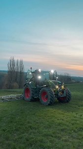 🚜 👩‍🌾 🚜 👩‍🌾 🚜 👩‍🌾 #FarmerGirls #WomenlnAg #FarmerHer #GirlPower #RuralLife #WomenWhoFarm #FarmLife #Agriculture #FarmerOfInstagram #WomenlnAgriculture #FarmStrong #CountryLiving #FarmStyle #FemaleFarmers #AgWomen #FarmChic #FarmToTable #GirlsWhoFarm #FarmHustle #CountryGirls | Farmer girl