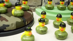 Deekin 24 Pcs Veteran Rubber Ducks Bulk 2 Inch Rubber Ducks Party Favor 250th Anniversary Decorations for Birthday Pool Party Occupation Cosplay 250th Anniversary