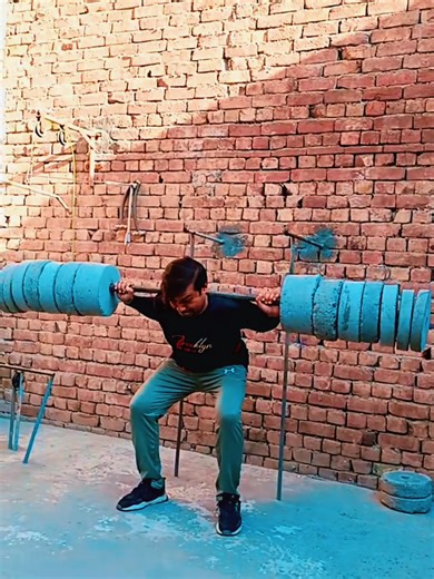 Maximize Your Strength with Heavy Weight Squats