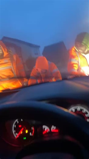 Blowie Kelly (@blowiekelly)’s videos with original sound - Boys_ontheland